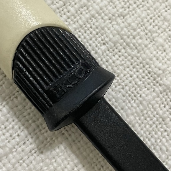 Vintage Ecko Slotted Wide Turner Spatula White Handle Black Nylon Flipper - Picture 4 of 5